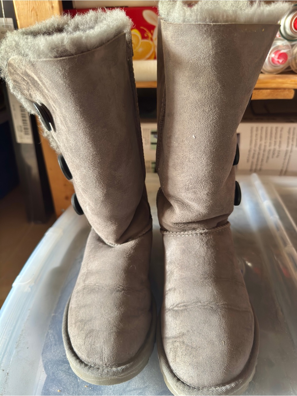 UGG Tall Boots with 3 Buttons